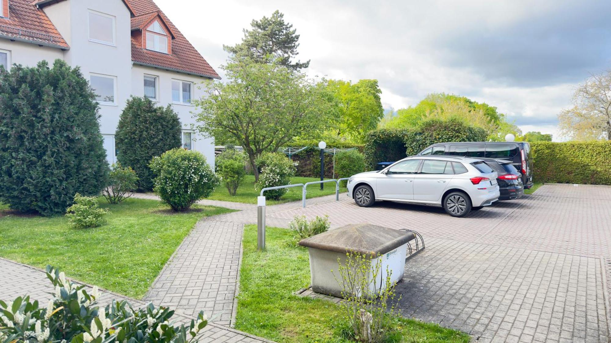 Fewo Am Park - 4P, Boxspringbett, Balkon, Smarttv, Gesundbrunnen, Familienfreundlich Halle  Ngoại thất bức ảnh